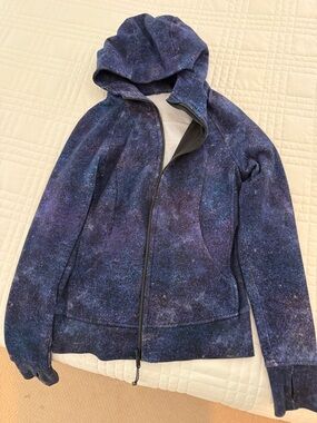 Lulu Lemon-Galaxy Print Zip-Up Hoodie Jacket - Deep Blue Purple